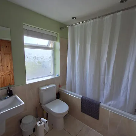 Alloggio in famiglia Privada En Casa Compartida - Double In Sharing House *